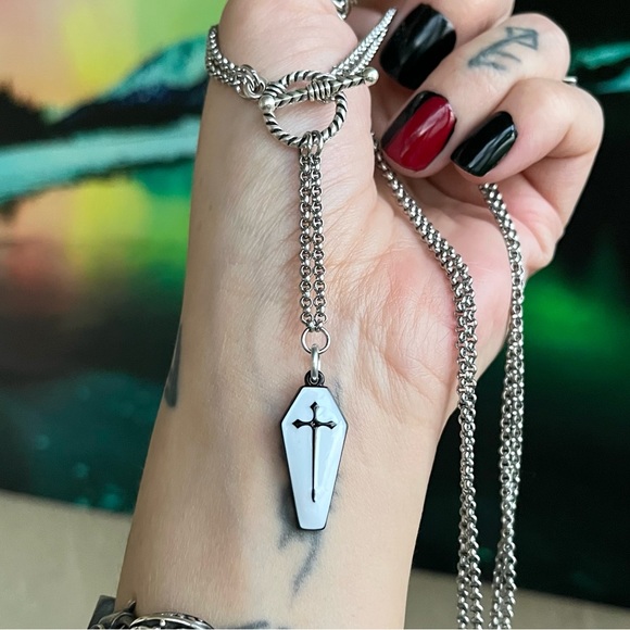 Set ! White & black crosses Lariat Y shape coffin necklace + matching earrings - Picture 3 of 15